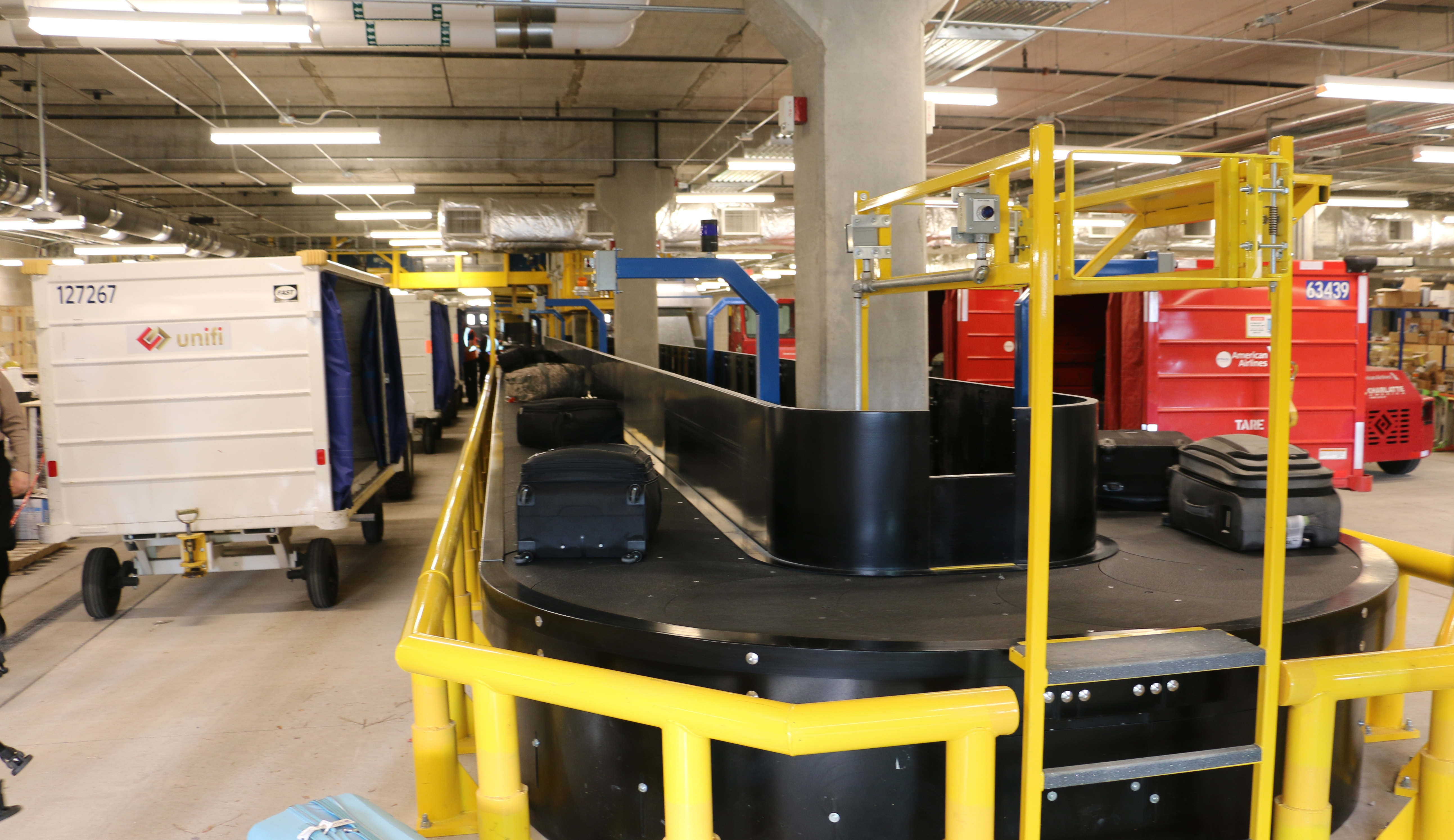 airport_inline back room1.JPG