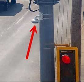 A license plate reader is affixed to a traffic light pole in Sioux Falls, South Dakota. (Courtesy of Sioux Falls Police Department)