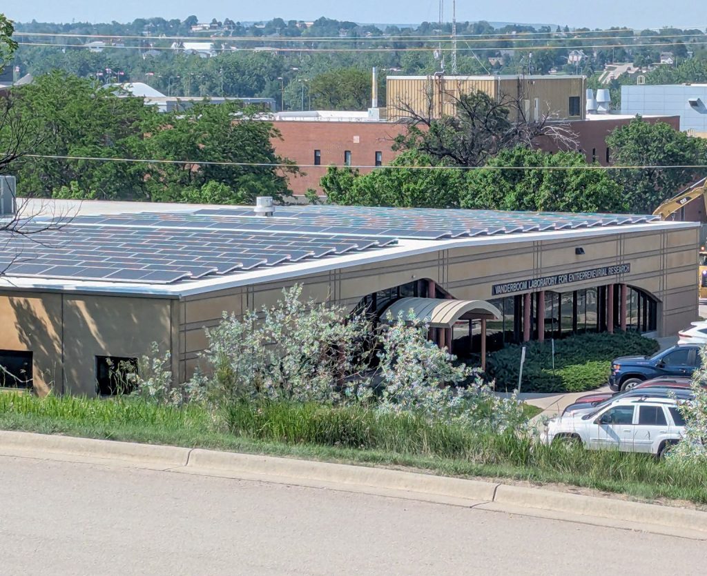 This project was made possible through the combined expertise of GenPro Energy Development and GenPro Energy Solutions. GenPro Energy Development initiated the project with a comprehensive feasibility study, ensuring a technically and financially sound foundation.