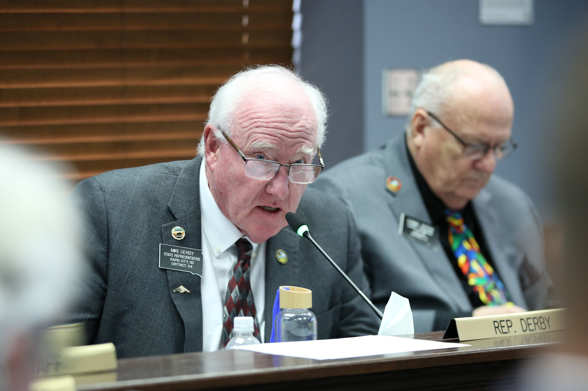 Sen. Mike Derby, R-Rapid City, listens to a speaker during the Joint Committee on Appropriations on Jan. 20, 2026. (Makenzie Huber/South Dakota Searchlight)