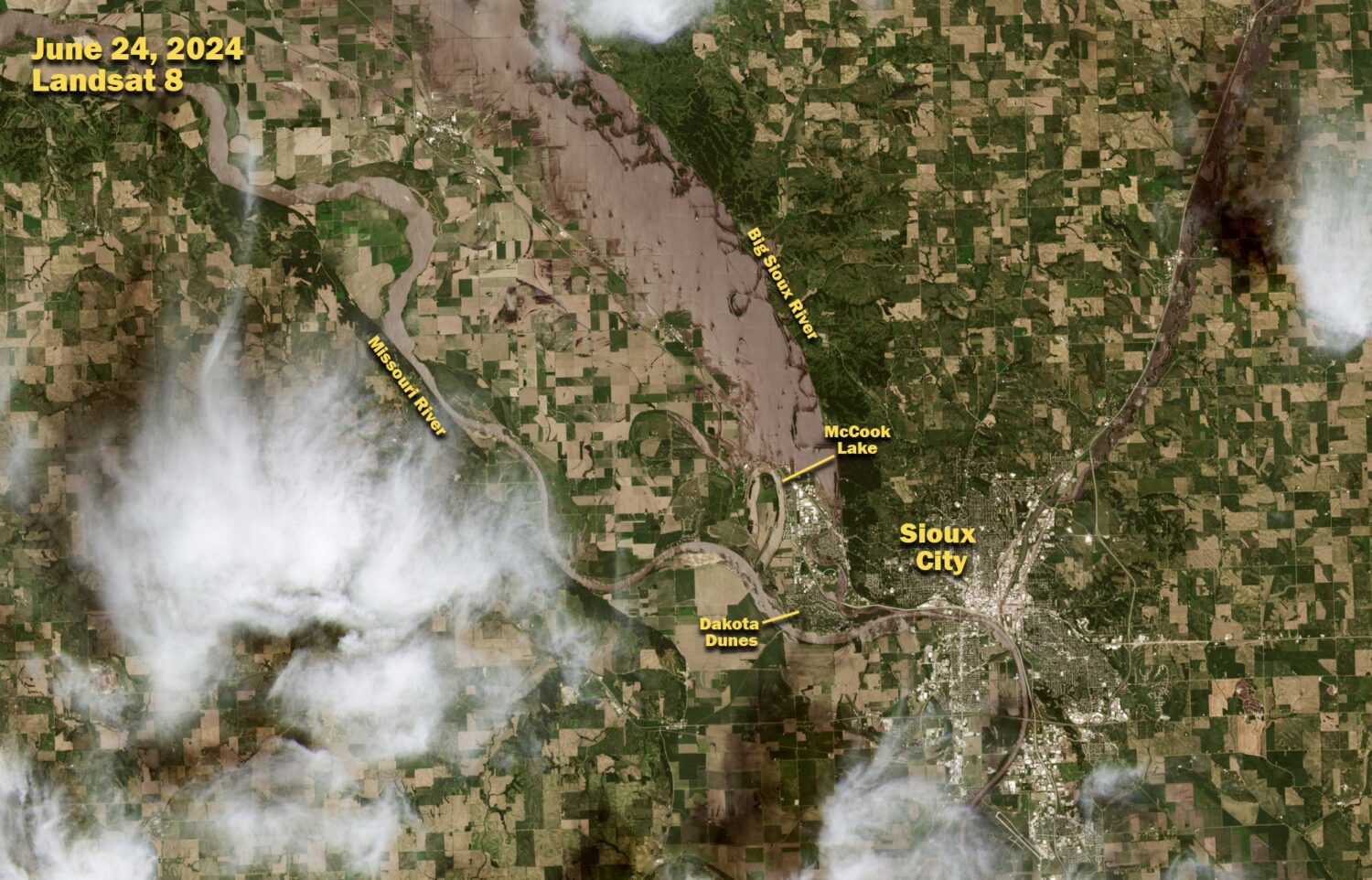 A satellite image from June 24, 2024, shows a flood on the Big Sioux River in southeast South Dakota. (Illustration by John Hult/South Dakota Searchlight, utilizing USGS Landsat imagery)